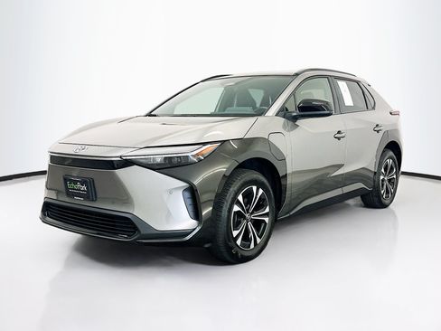 Used 2024 Toyota bZ4X AWD w/ Weather Package image 3