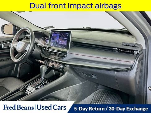 Used 2022 Jeep Compass Trailhawk w/ Sun and Sound Group AWD/4WD image 27