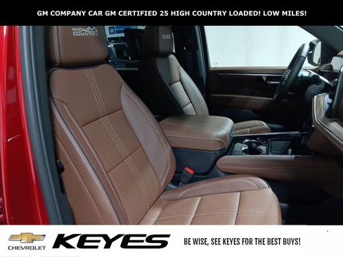 Certified 2025 Chevrolet Suburban High Country image 24