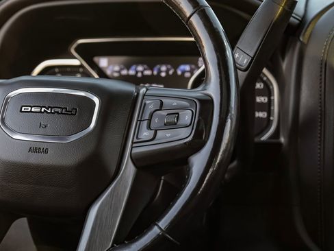Used 2022 GMC Sierra 3500 Denali w/ Denali Black Diamond Edition image 16