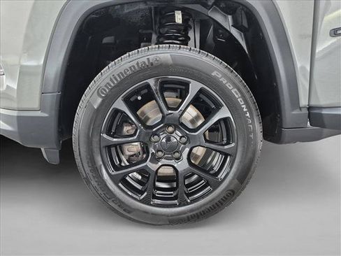 Used 2023 Jeep Compass Latitude AWD/4WD image 26