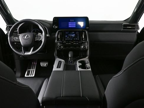 Used 2025 Lexus LX 700h F Sport AWD/4WD image 17