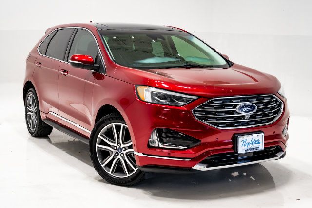 Used 2019 Ford Edge Titanium w/ Equipment Group 301A AWD/4WD image 6