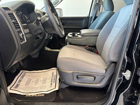 Used 2019 RAM 1500 Express w/ Wheel & Sound Group AWD/4WD image 10