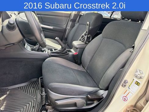 Used 2016 Subaru Crosstrek 2.0i AWD/4WD image 21