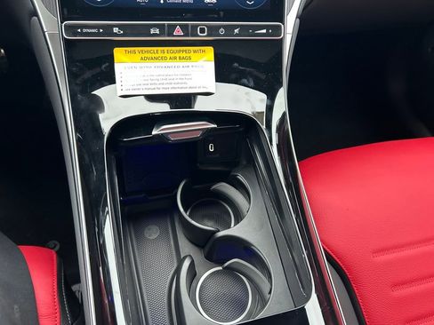 New 2026 Mercedes-Benz GLC 300 4MATIC image 13