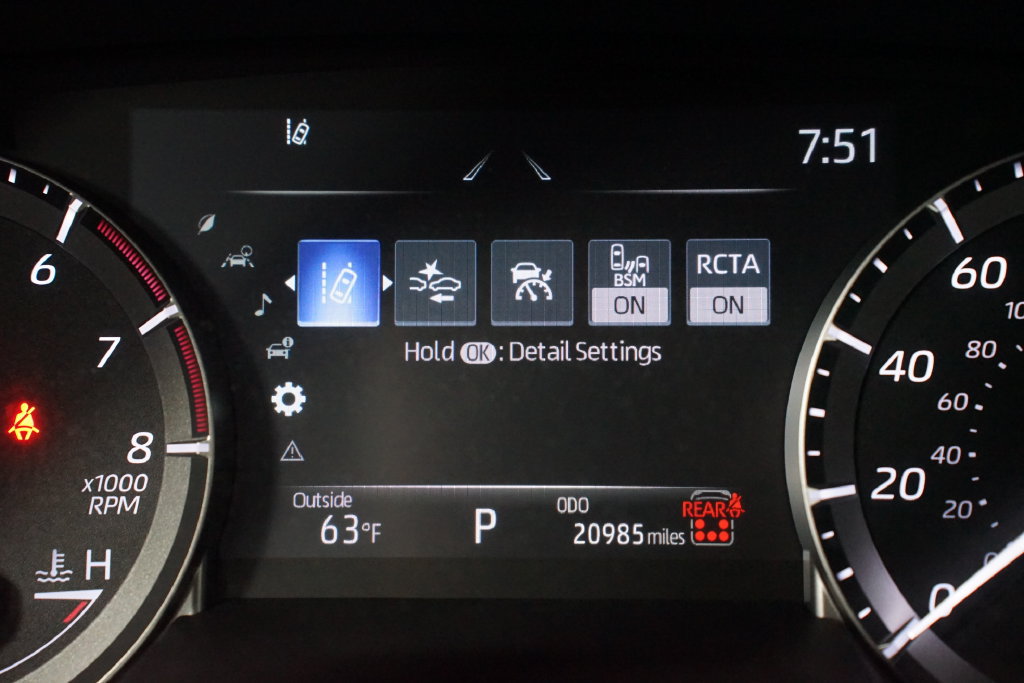 Used 2026 Toyota Highlander XLE AWD/4WD image 16