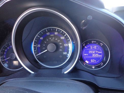 Used 2016 Honda Fit EX image 25