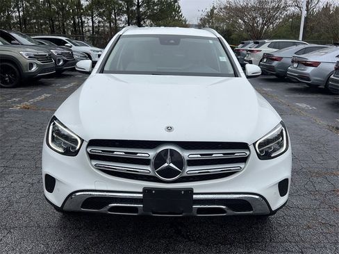 Used 2022 Mercedes-Benz GLC 300 4MATIC image 2