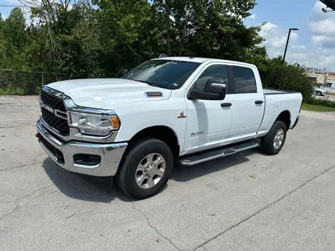Certified 2024 RAM 2500 Big Horn AWD/4WD image 2
