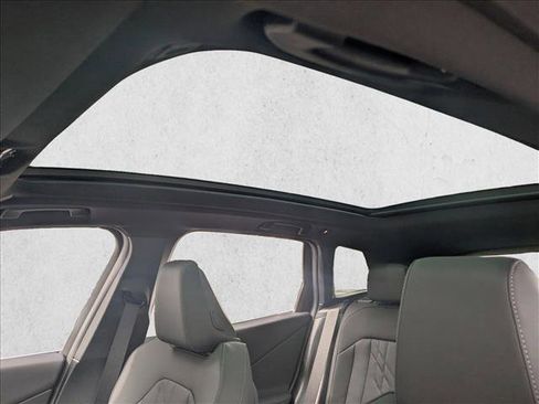 Used 2026 BMW X3 xDrive30 w/ Premium Package image 17