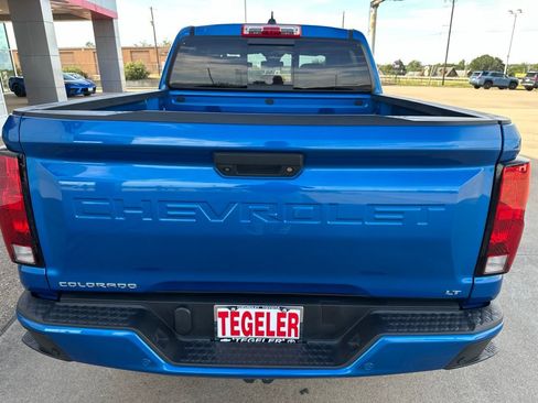 Used 2024 Chevrolet Colorado LT w/ LT Convenience Package AWD/4WD image 6