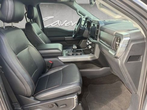 Used 2022 Ford F150 Lariat RWD image 24