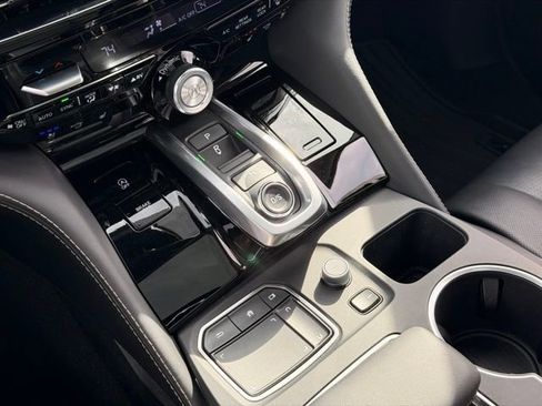 Used 2022 Acura MDX SH-AWD w/ Advance Package image 37