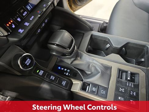 Certified 2025 Toyota Land Cruiser image 30