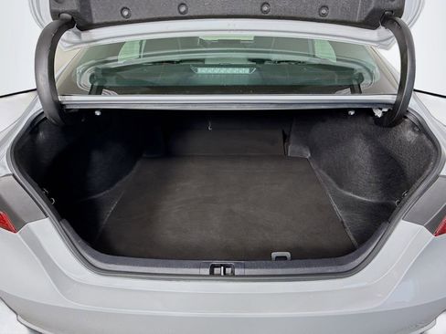 Used 2024 Toyota Camry XSE image 28