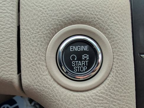 Used 2019 Ford Taurus SEL w/ Equipment Group 201A image 19