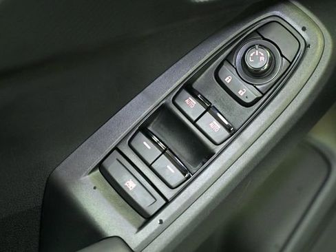 Certified 2025 Subaru Crosstrek 2.0i Premium w/ Crosstrek Mirror Package image 42