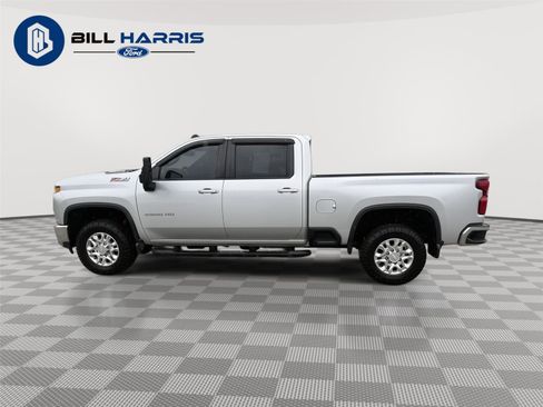 Used 2020 Chevrolet Silverado 2500 LT w/ True North Edition AWD/4WD image 8