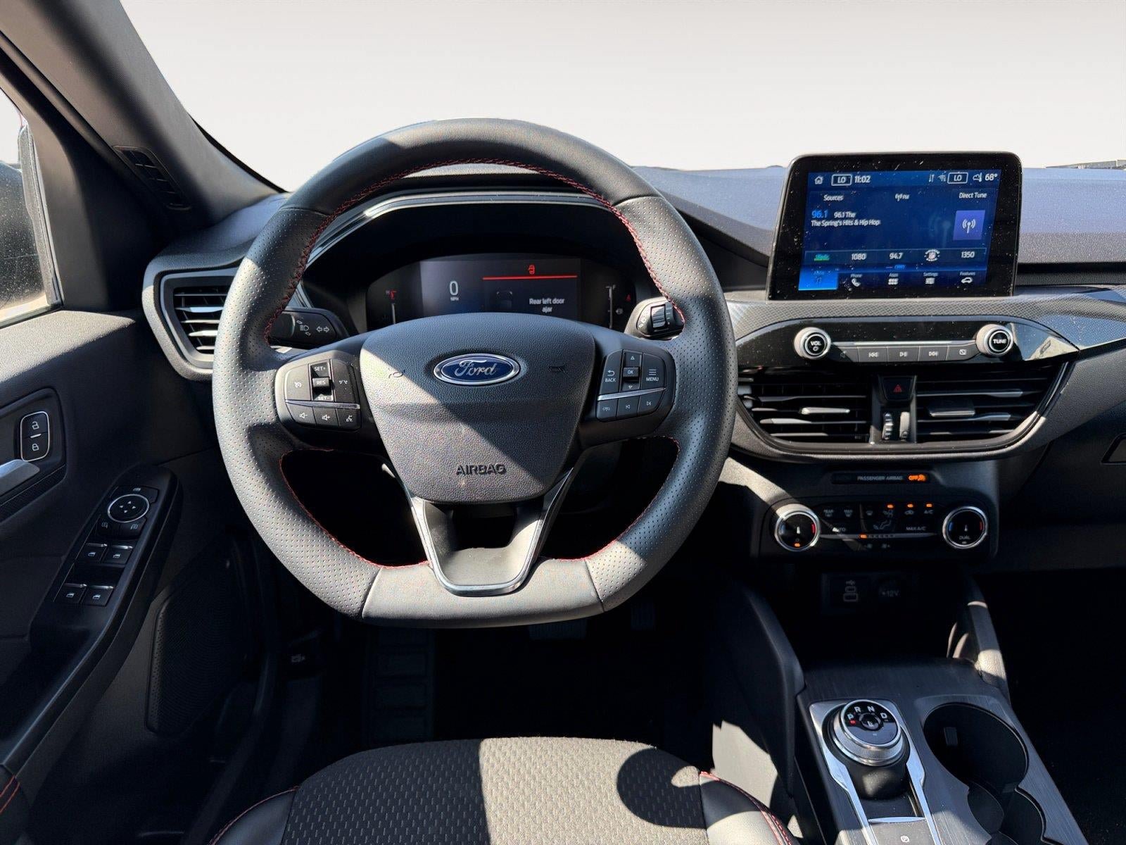 Used 2025 Ford Escape ST-Line AWD/4WD image 12