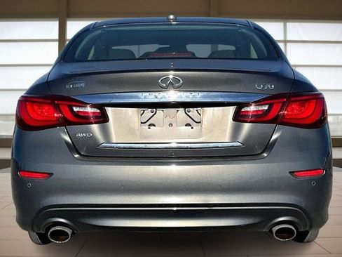 Used 2015 INFINITI Q70 3.7 w/ Deluxe Touring Package image 4