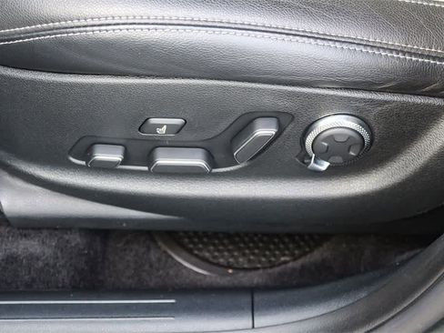 Used 2023 Genesis GV70 2.5T w/ Sport Prestige Package image 26