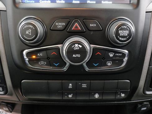 Used 2020 RAM 1500 Express w/ Wheel & Sound Group AWD/4WD image 27