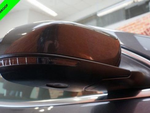 Used 2018 Jeep Cherokee Limited image 90