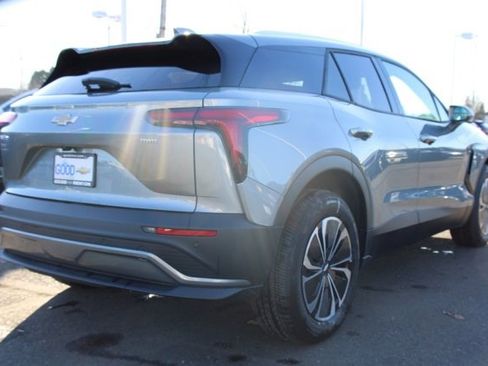 New 2024 Chevrolet Blazer EV LT image 7