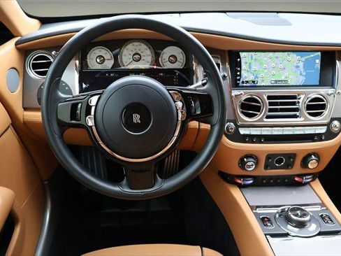 Certified 2019 Rolls-Royce Wraith RWD image 24