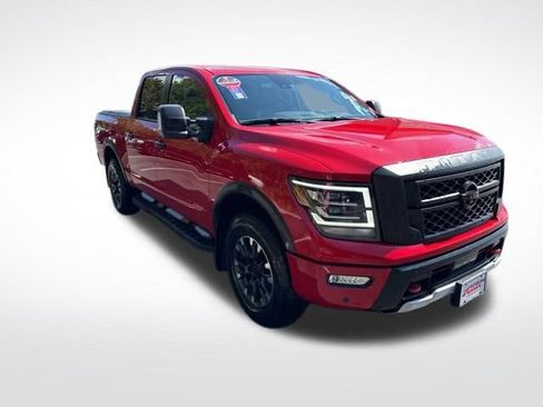 Used 2023 Nissan Titan PRO-4X w/ Pro-4x Convenience Package image 8