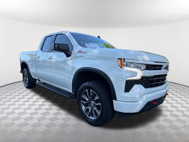 Used 2023 Chevrolet Silverado 1500 RST AWD/4WD image 3
