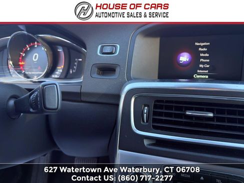 Used 2017 Volvo S60 T5 Dynamic w/ Vision Package image 24