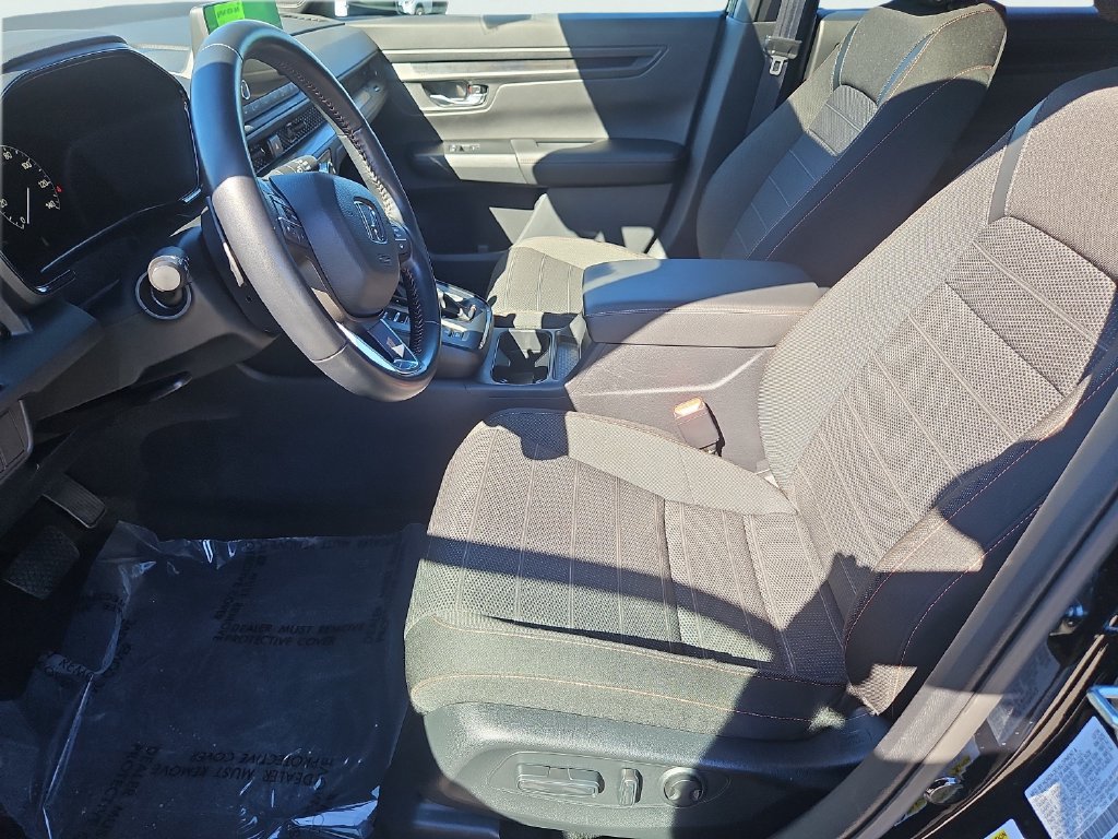 Used 2025 Honda CR-V Sport image 29