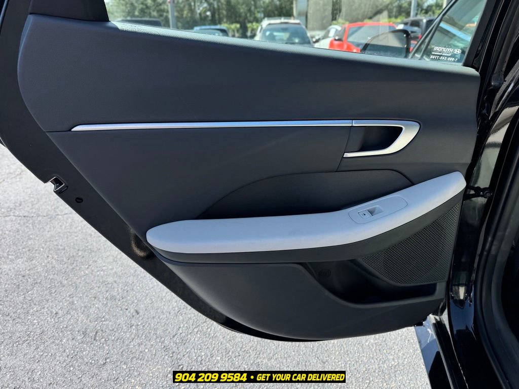 Used 2025 Hyundai Sonata SEL FWD image 20