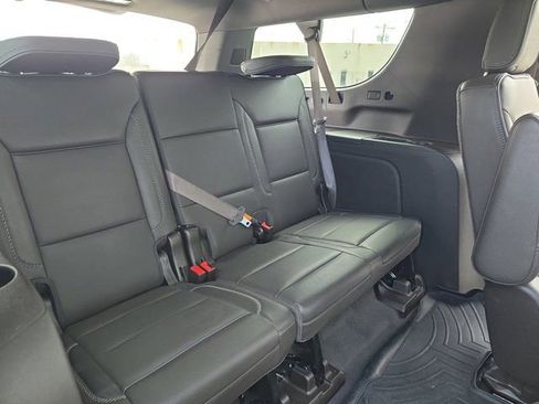 Used 2021 GMC Yukon XL Denali image 12