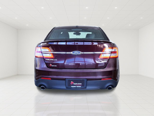 Used 2018 Ford Taurus Limited AWD/4WD image 5