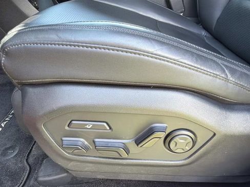 Used 2024 Hyundai Santa Fe Calligraphy FWD image 22