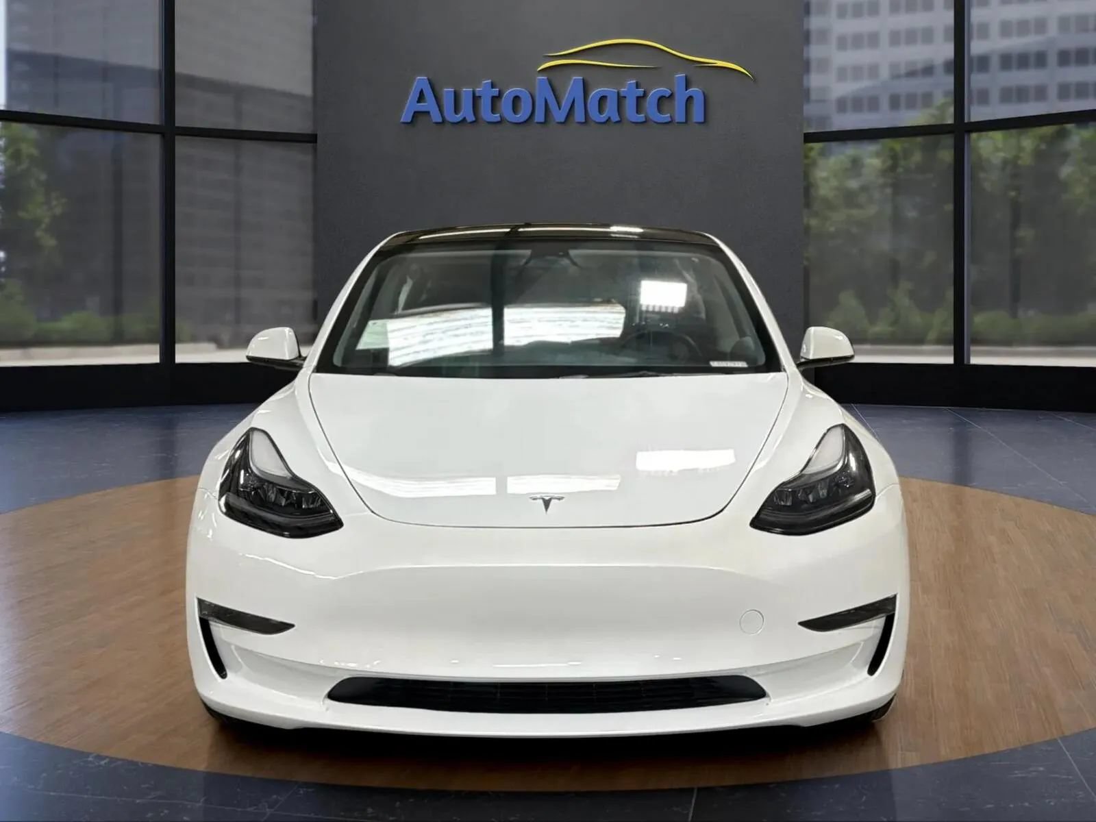 Used 2023 Tesla Model 3 Standard Range RWD image 2