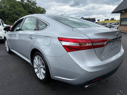 Used 2013 Toyota Avalon XLE Touring FWD image 7