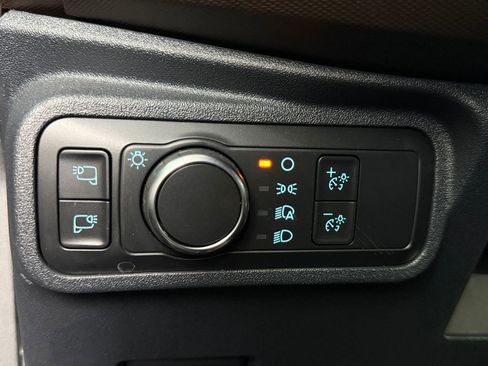 Used 2022 Ford Bronco Outer Banks w/ Sasquatch Package AWD/4WD image 26