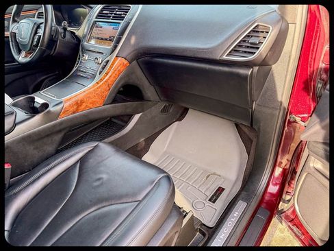 Used 2019 Lincoln Nautilus Reserve image 20