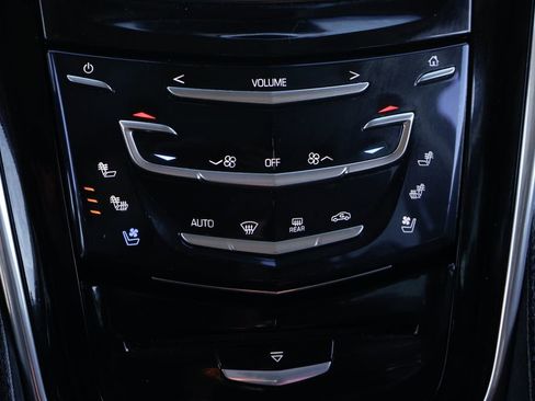 Used 2015 Cadillac Escalade Premium image 38