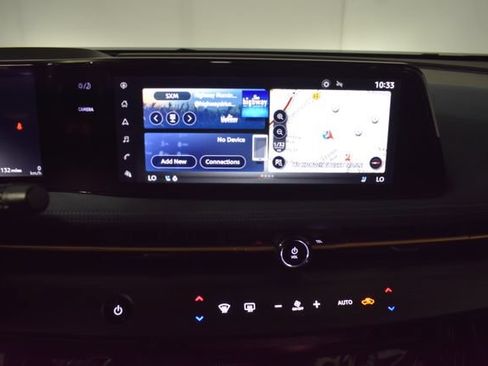 Certified 2023 Nissan Ariya AWD/4WD image 17