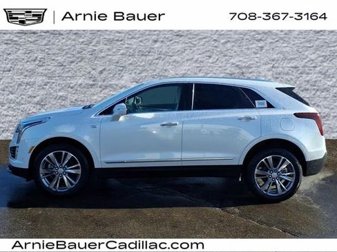 New 2026 Cadillac XT5 Premium Luxury image 9