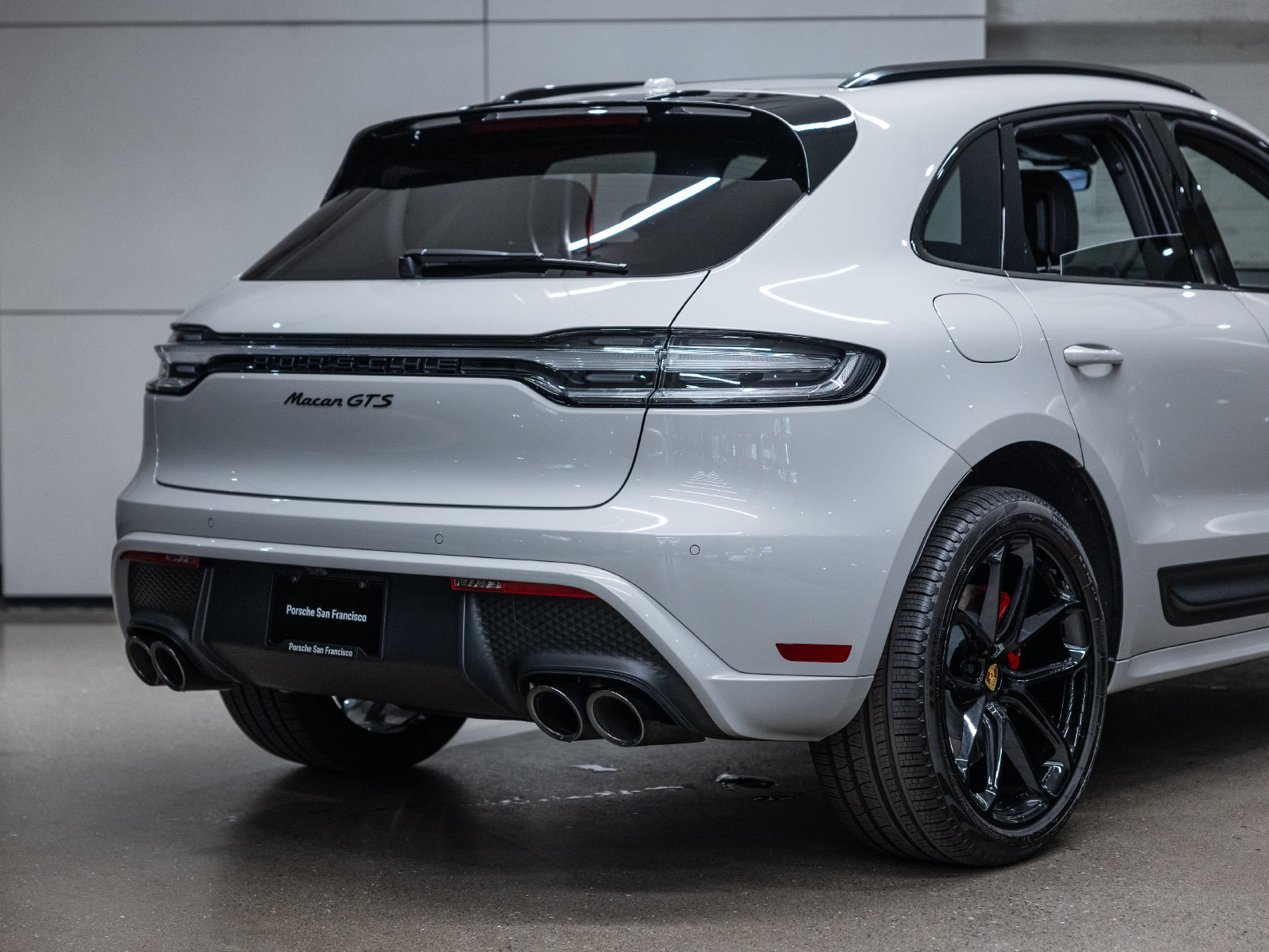 Certified 2026 Porsche Macan GTS AWD/4WD image 58
