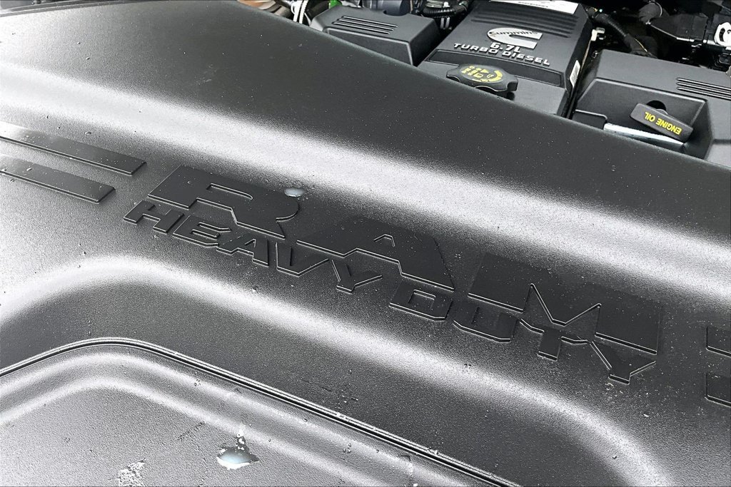 Used 2022 RAM 2500 Laramie AWD/4WD image 30