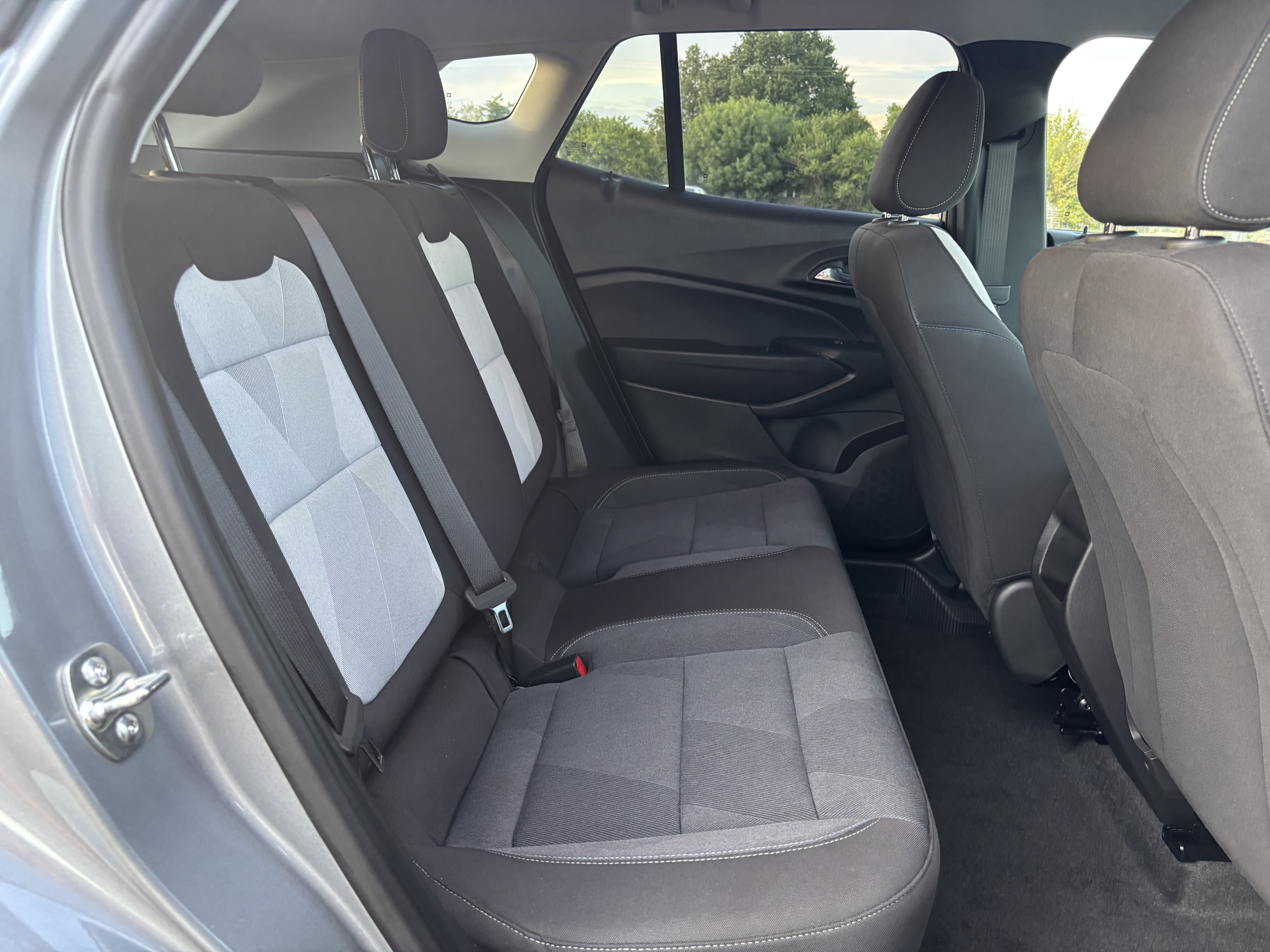 Used 2026 Chevrolet Trax LS w/ Driver Confidence Package FWD image 27