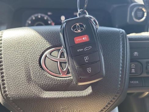 New 2026 Toyota 4Runner Limited image 33