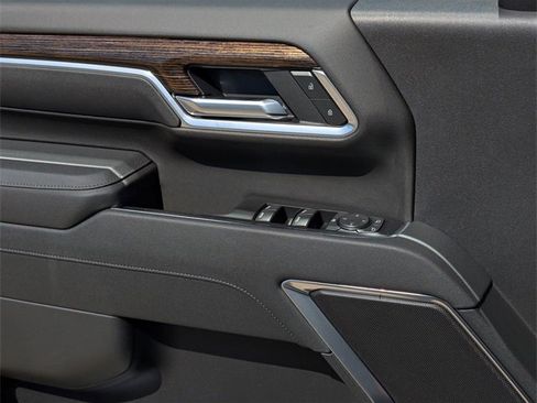 New 2026 GMC Sierra 2500 SLE image 14